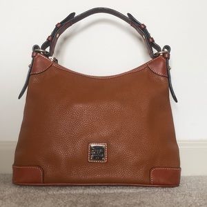 🎉 HP 🎉 Dooney & Bourke Pebble Grain Hobo Bag in Caramel (Style R924)